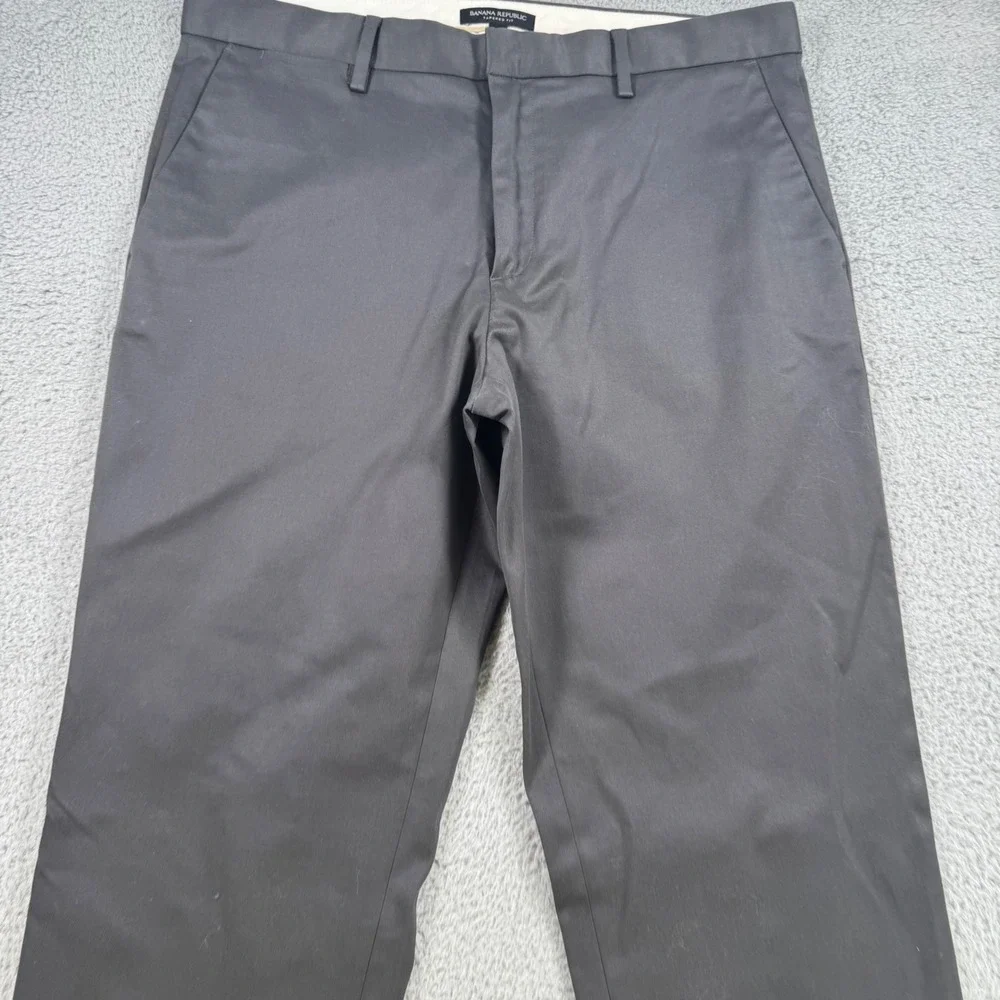 Banana Republic very good